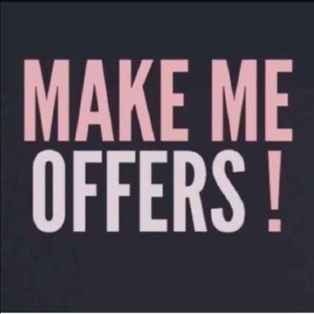 MAKE ME AN OFFER!! 💛